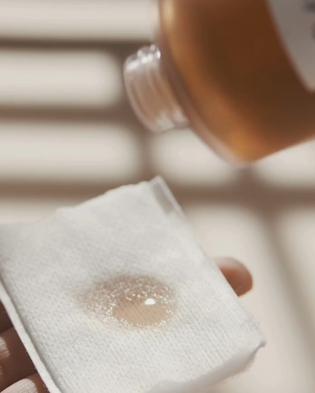 Ginseng Firming Ritual Set - video background